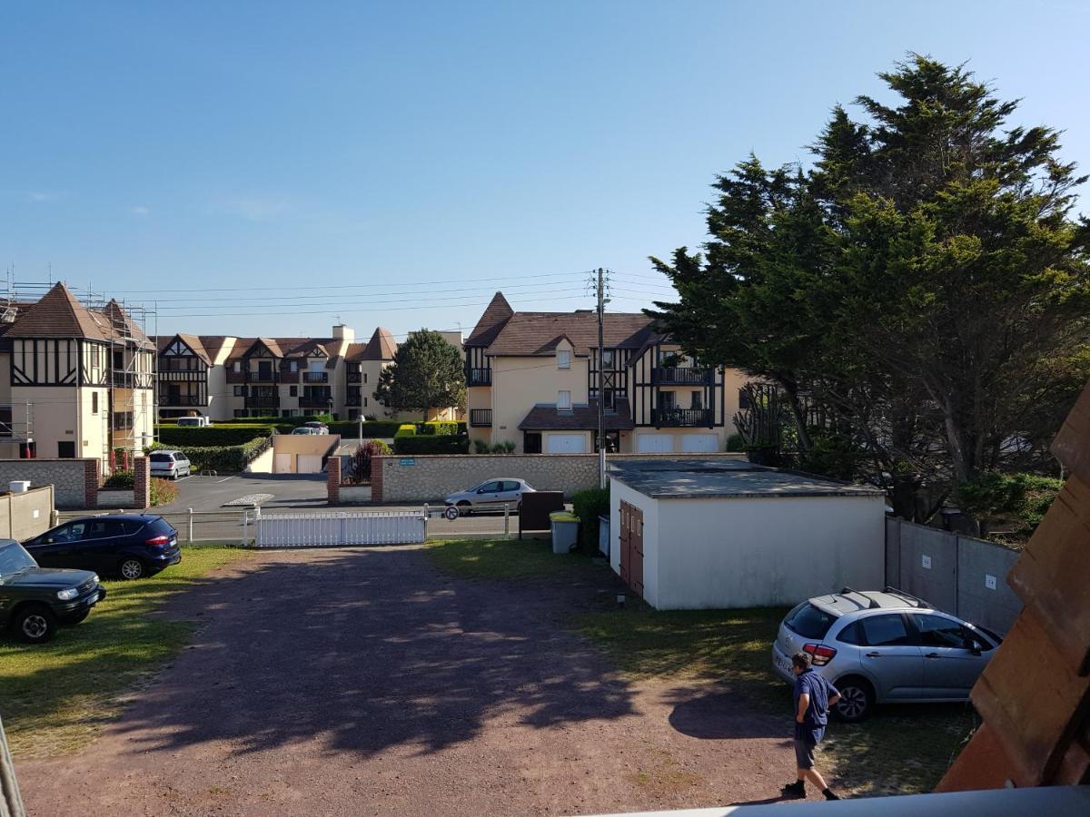 Ferienwohnung Studio Front De Mer Ouistreham Exterior foto