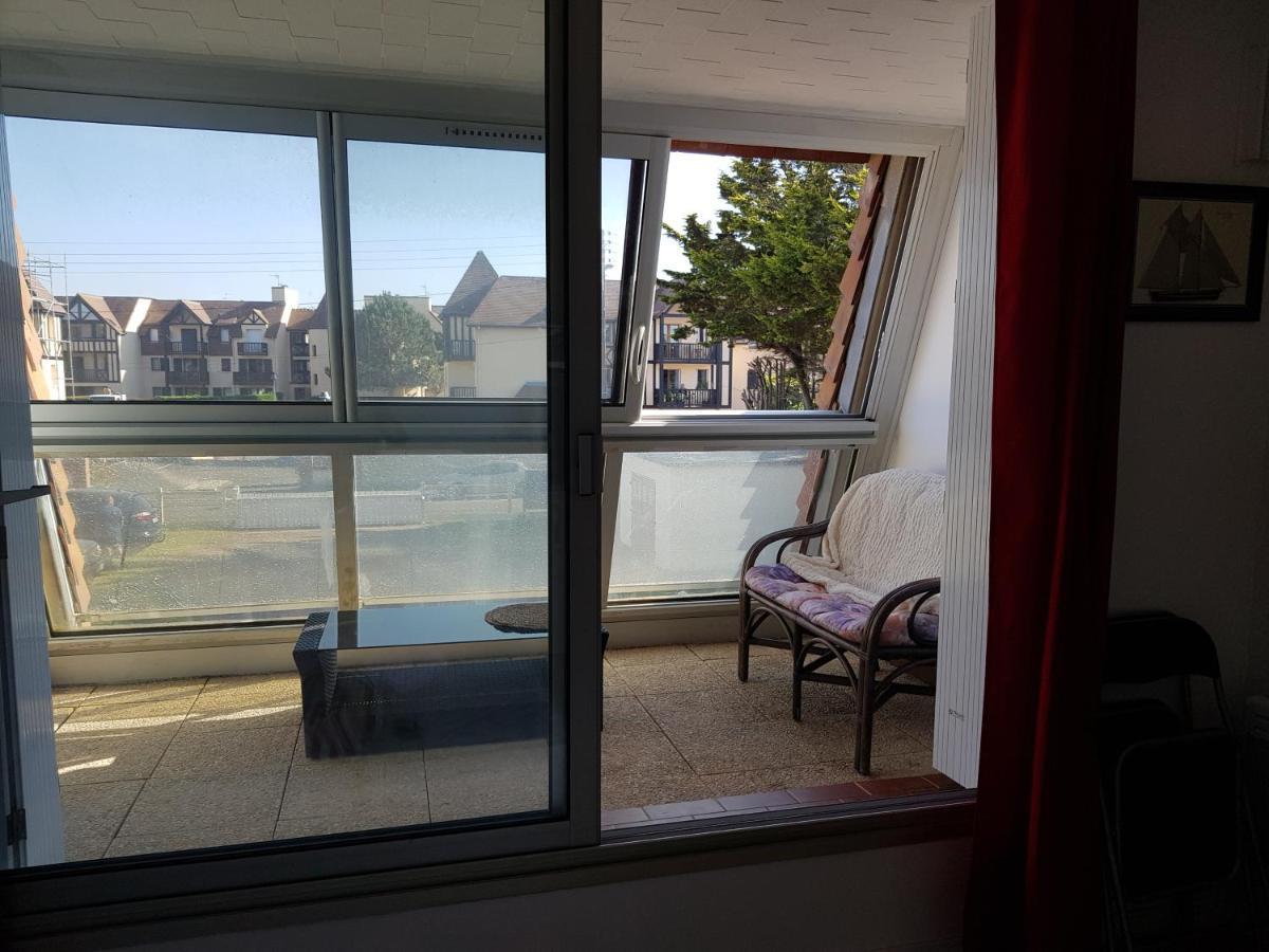 Ferienwohnung Studio Front De Mer Ouistreham Exterior foto